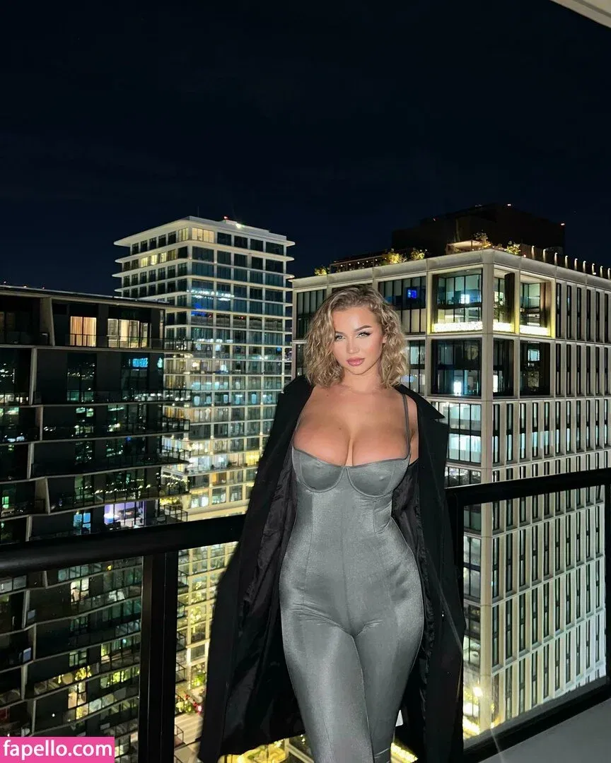 Lyricmikell Onlyfans Photo Gallery 