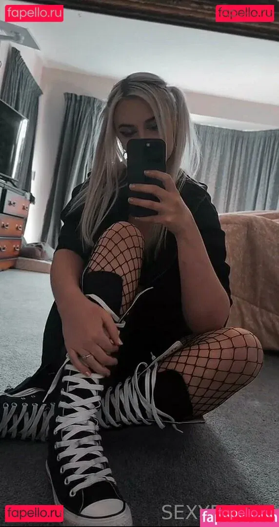 sexybvnny Onlyfans Photo Gallery 