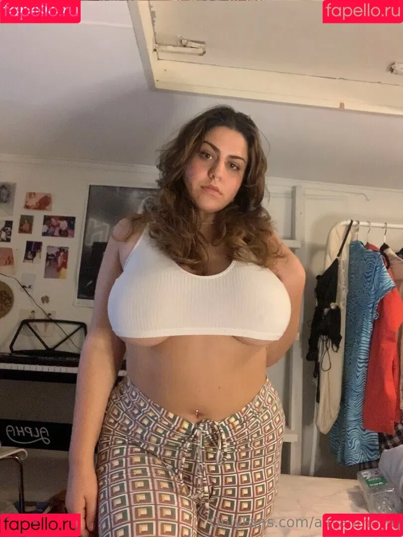 aliyahmaya Onlyfans Photo Gallery 