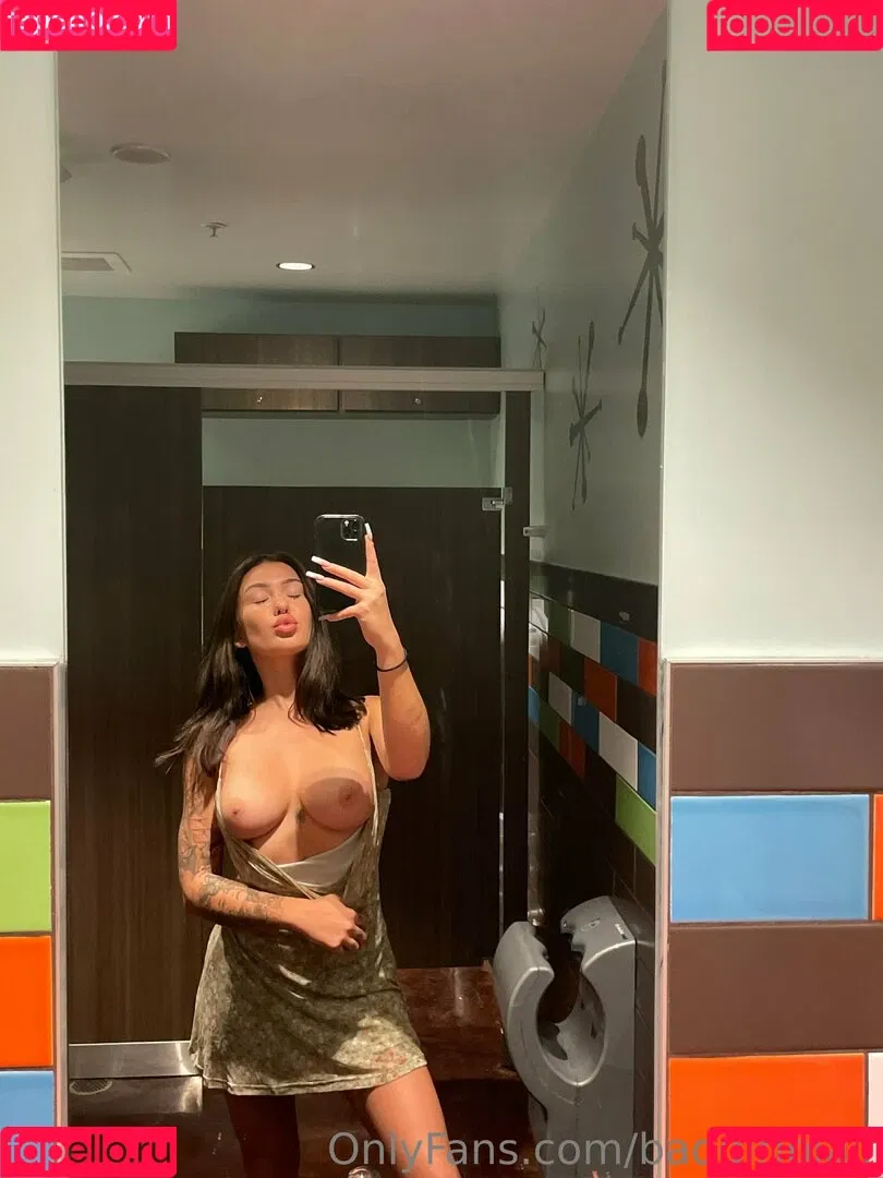 lenaadams18 Onlyfans Photo Gallery 