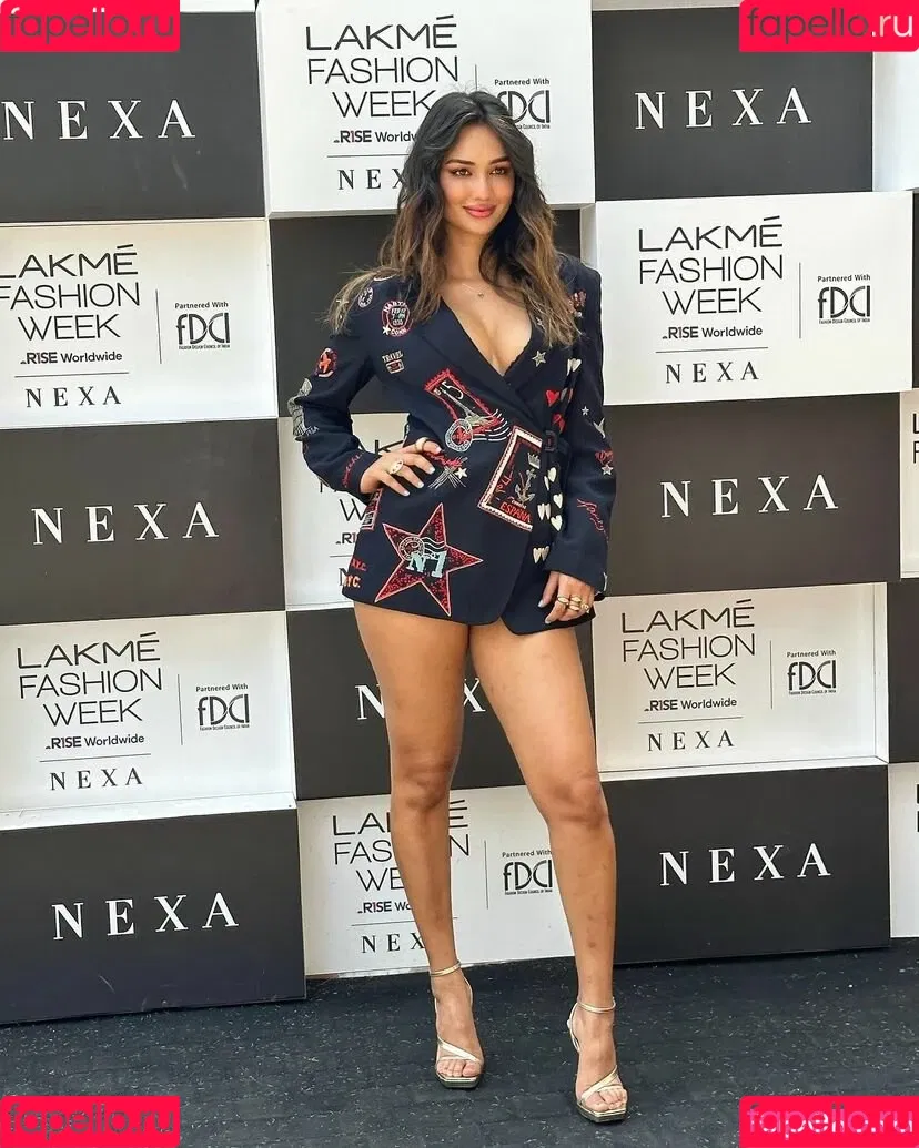 Akanksha Sharma Onlyfans Photo Gallery 