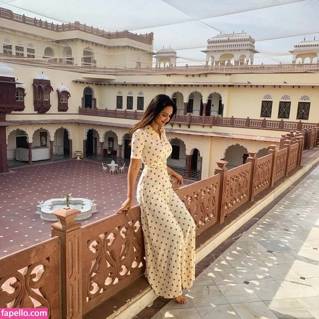 Akanksha Sharma Onlyfans Photo Gallery 