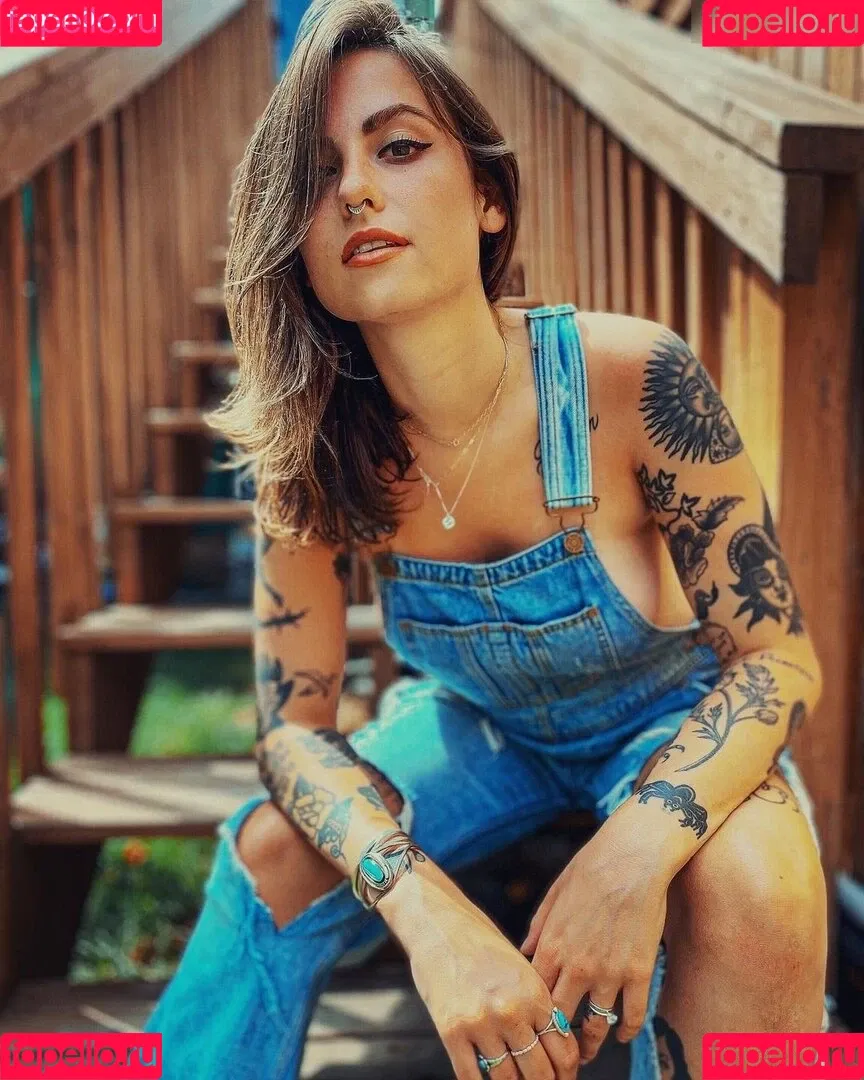 Natalie Cuomo Onlyfans Photo Gallery 