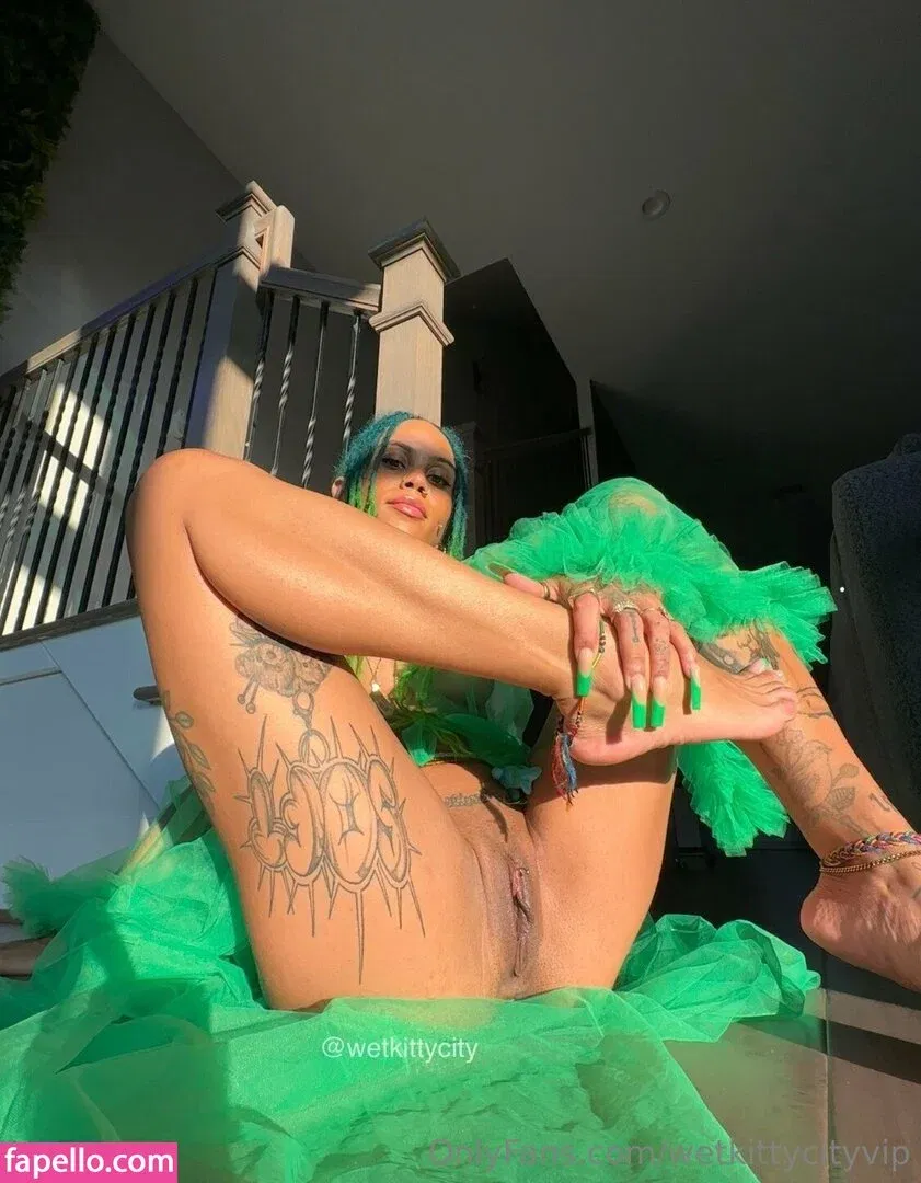 artbybrix3 Onlyfans Photo Gallery 