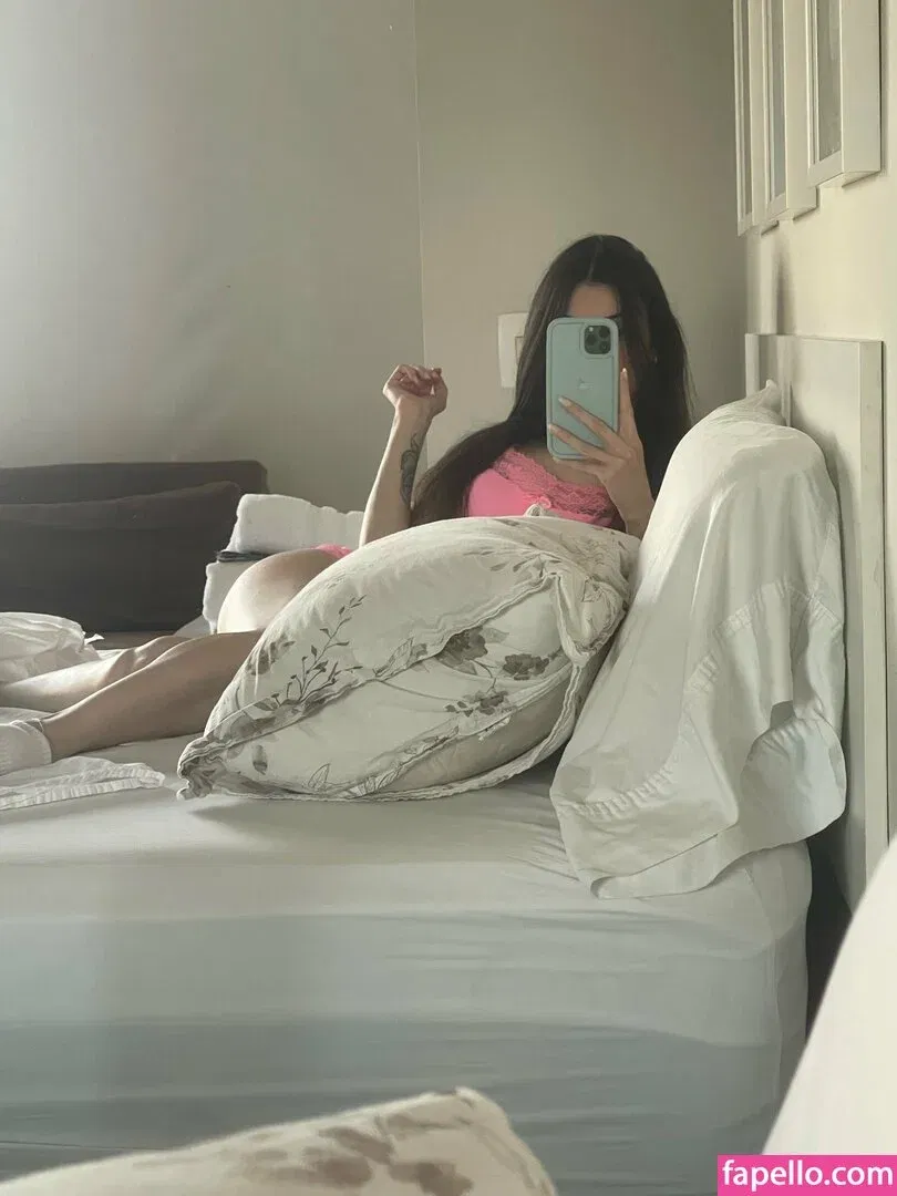 Rafaela Goulart Onlyfans Photo Gallery 