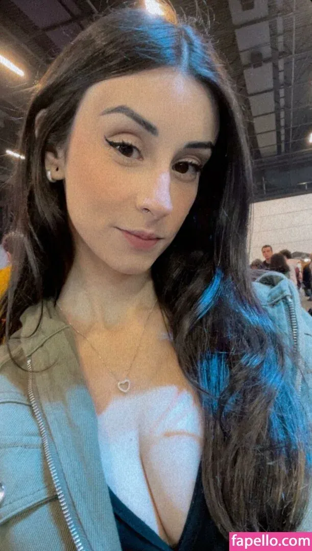 Rafaela Goulart Onlyfans Photo Gallery 