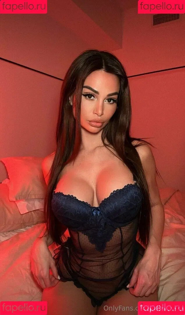 Eriana Blanco Onlyfans Photo Gallery 