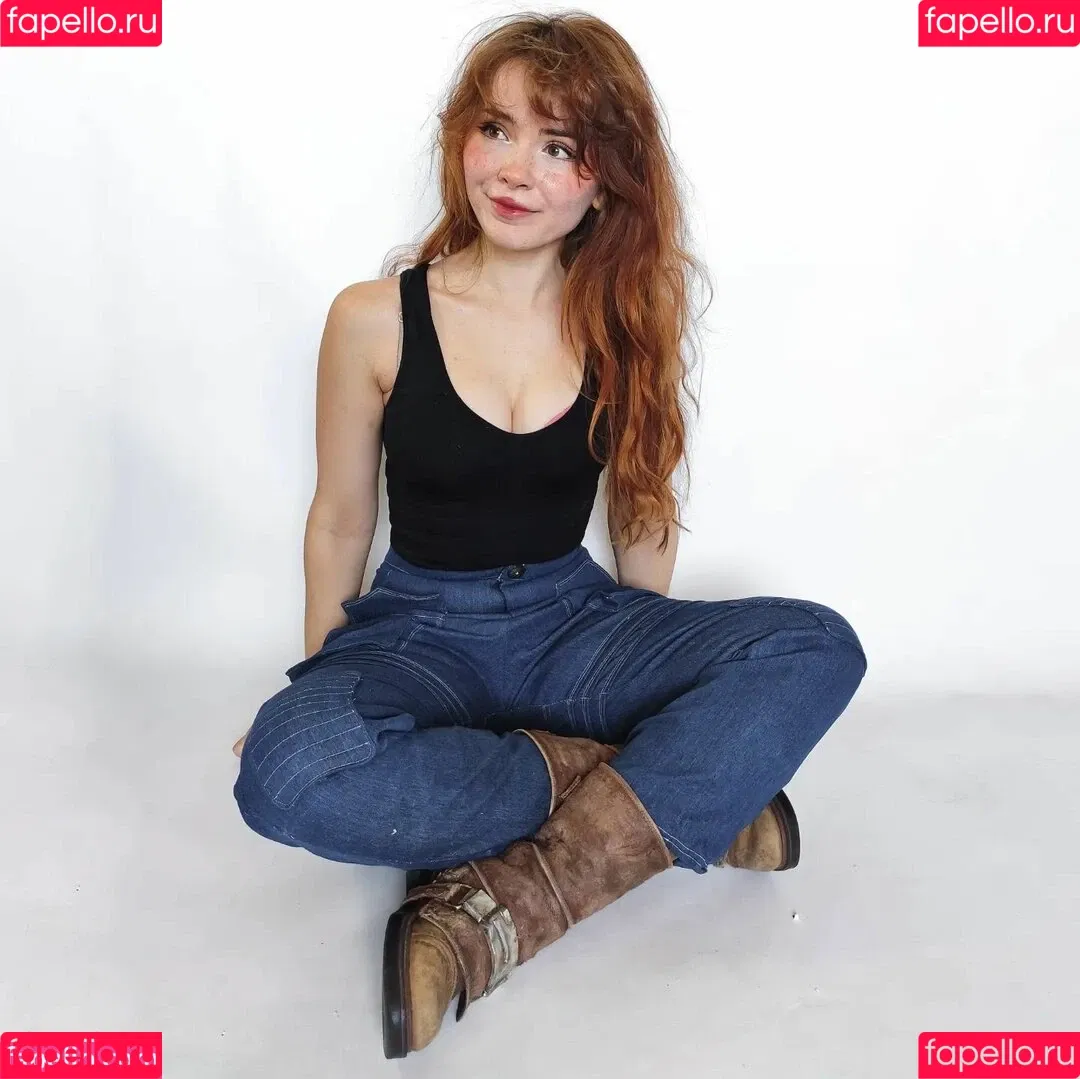 madsfive Onlyfans Photo Gallery 