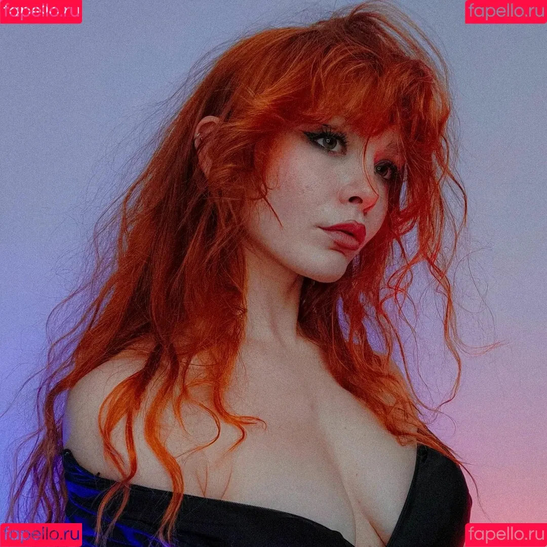 madsfive Onlyfans Photo Gallery 