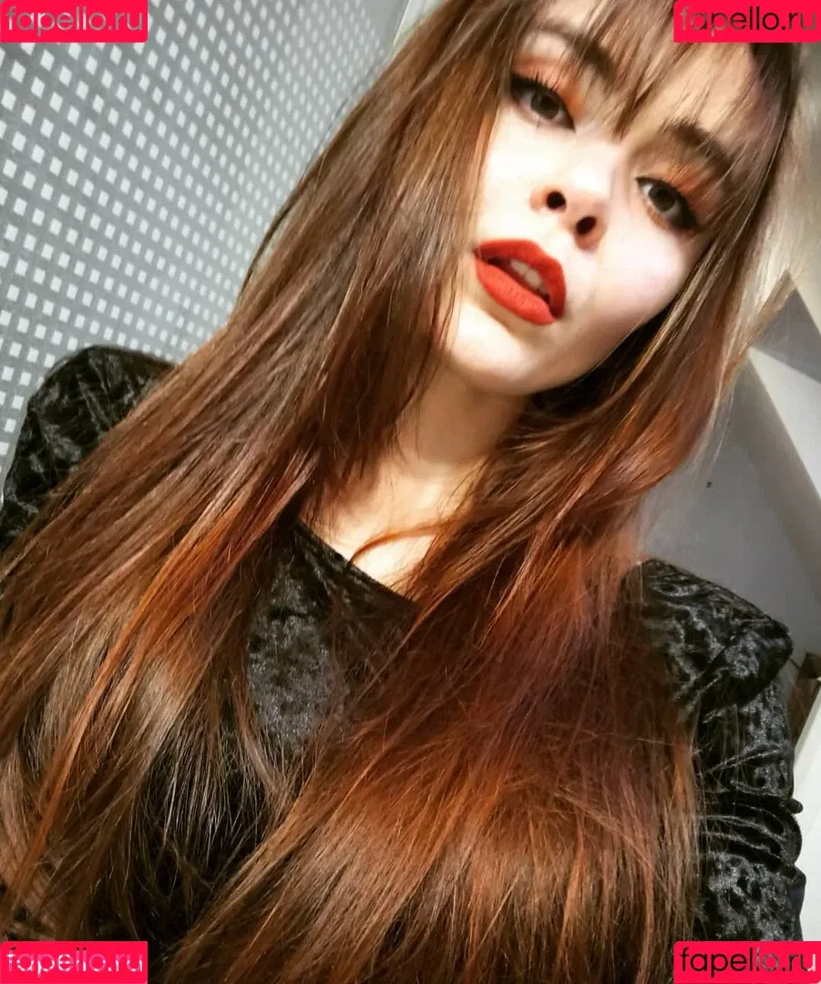 madsfive Onlyfans Photo Gallery 