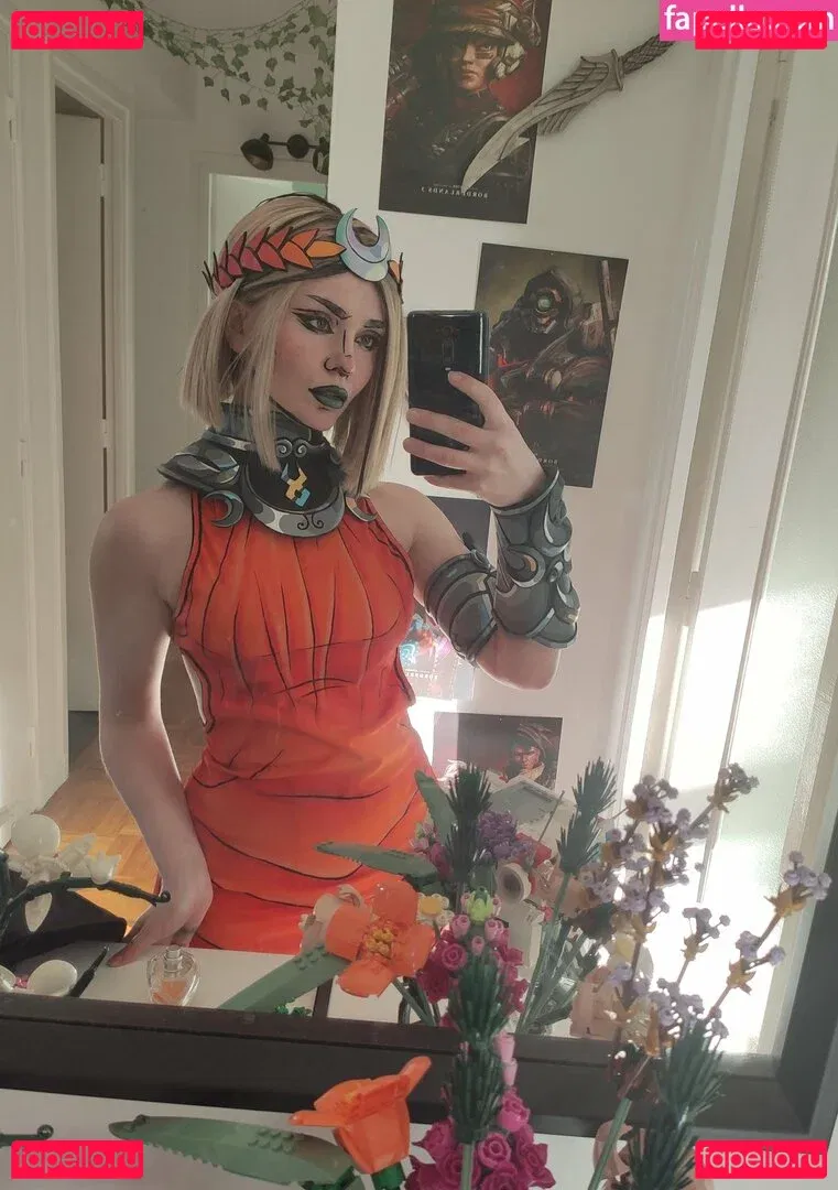 madsfive Onlyfans Photo Gallery 