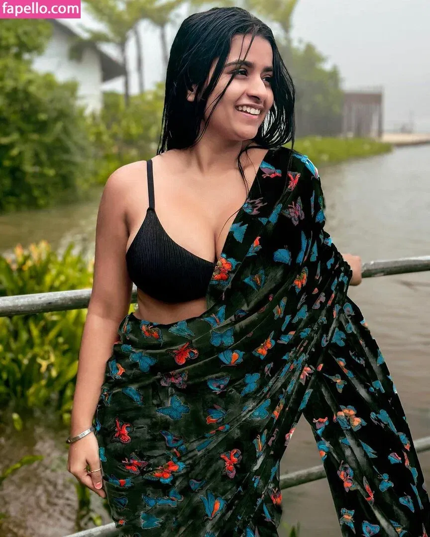 h_seha Onlyfans Photo Gallery 