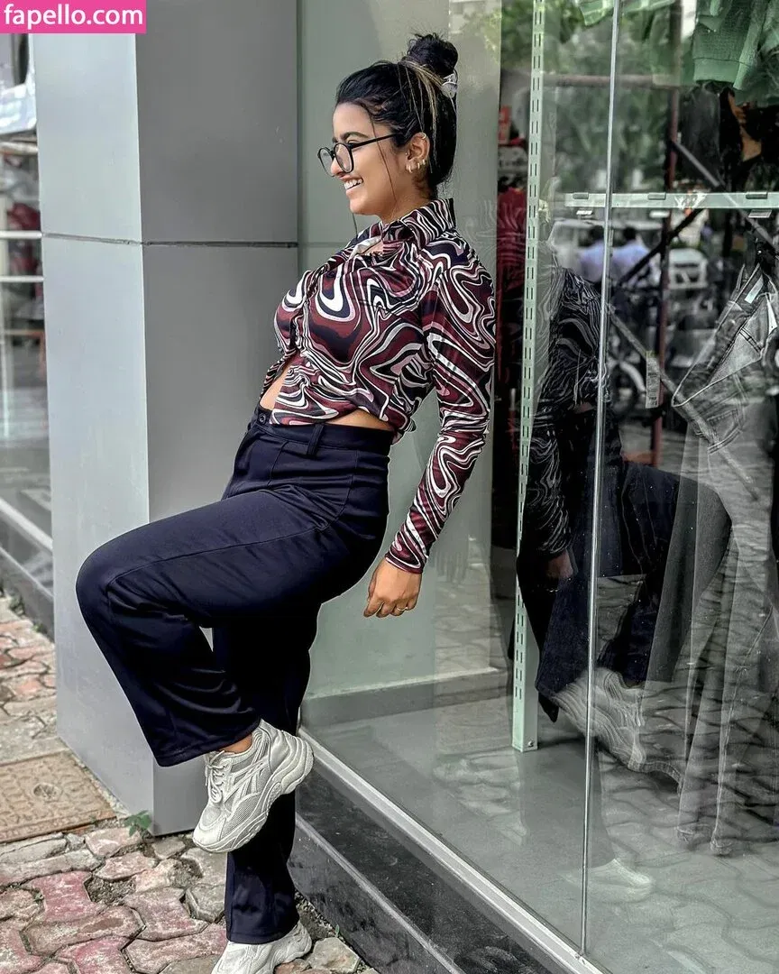 h_seha Onlyfans Photo Gallery 