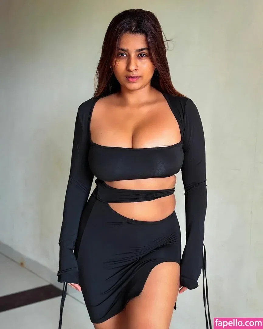 h_seha Onlyfans Photo Gallery 