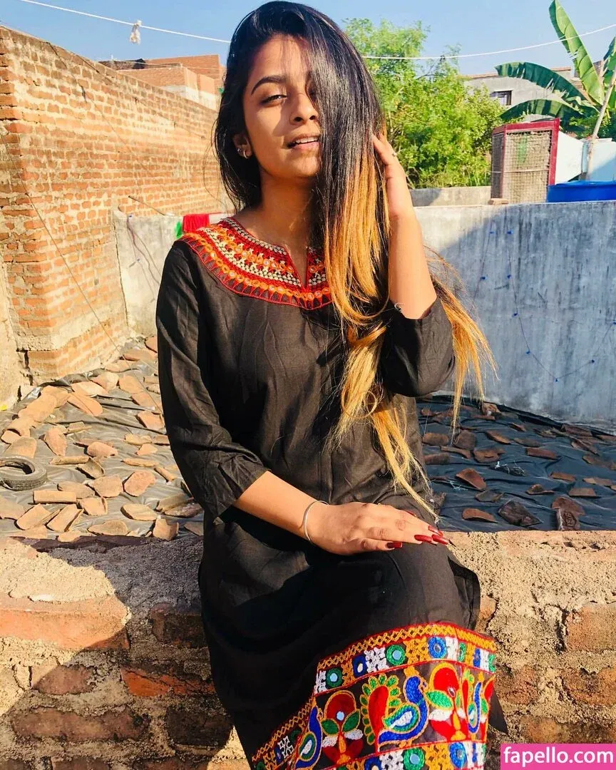 h_seha Onlyfans Photo Gallery 