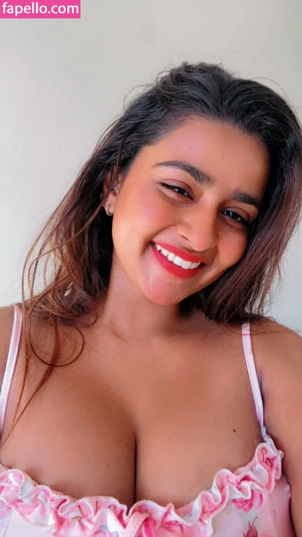 h_seha Onlyfans Photo Gallery 