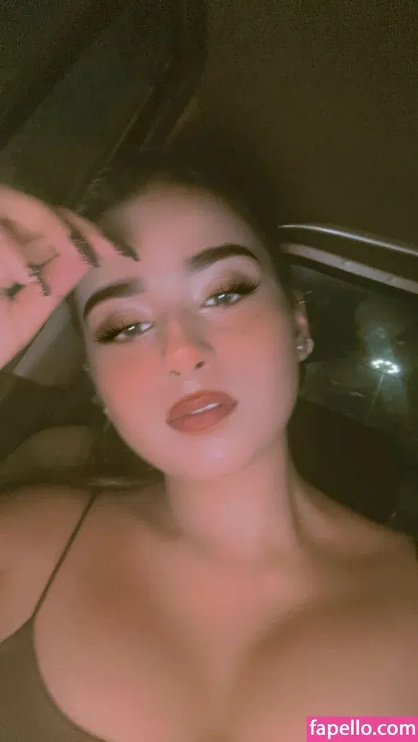 h_seha Onlyfans Photo Gallery 