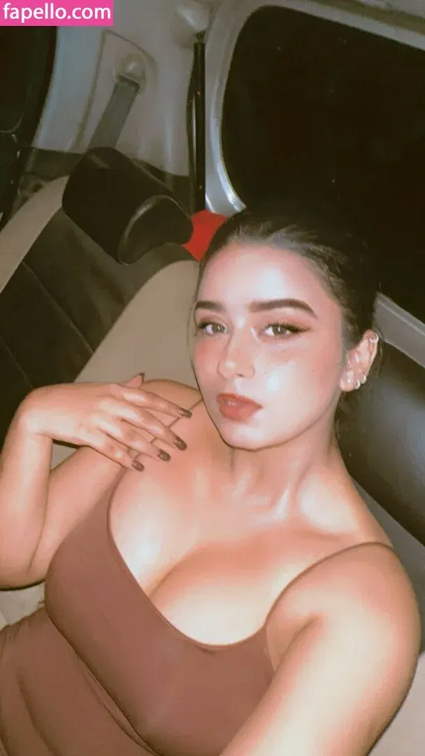 h_seha Onlyfans Photo Gallery 