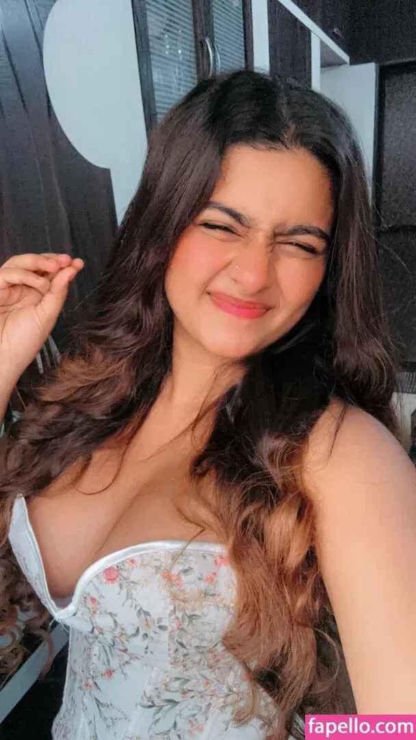 h_seha Onlyfans Photo Gallery 