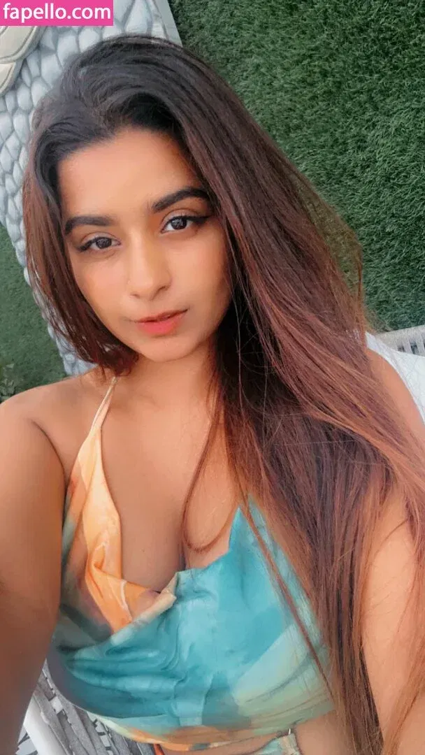 h_seha Onlyfans Photo Gallery 