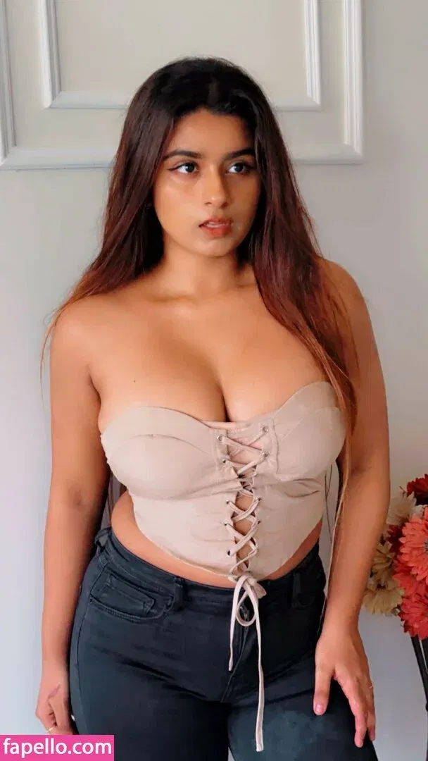 h_seha Onlyfans Photo Gallery 