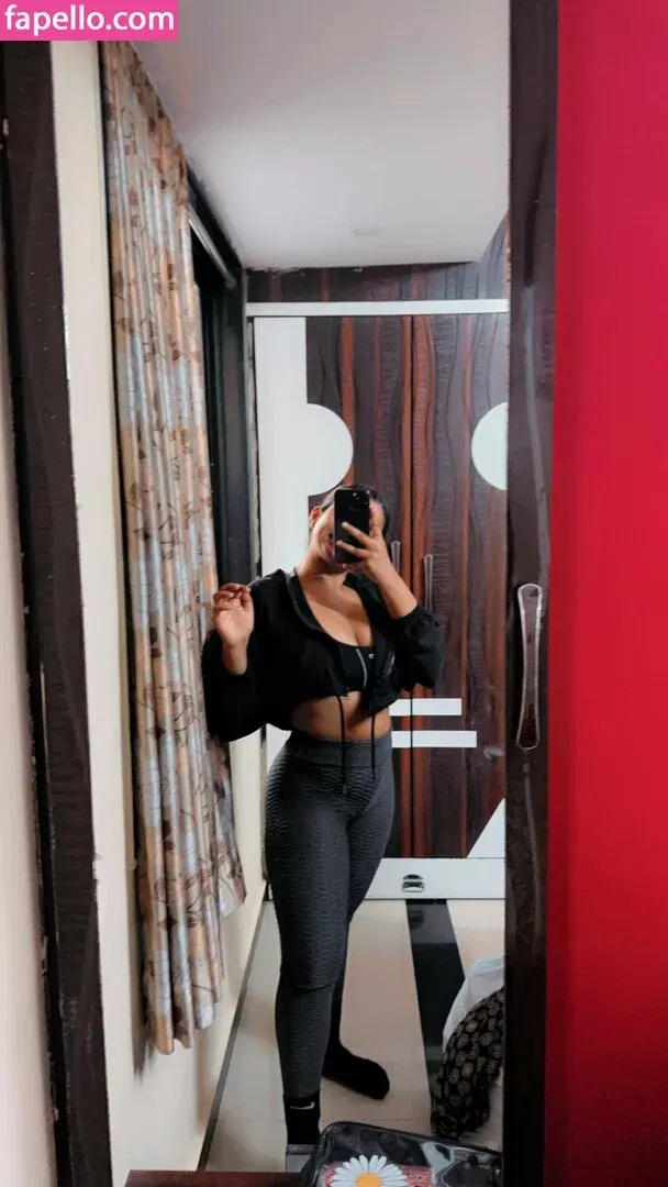 h_seha Onlyfans Photo Gallery 