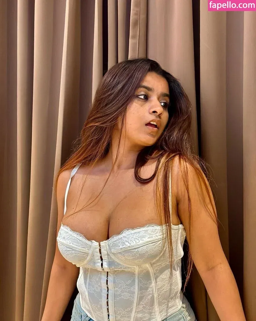 h_seha Onlyfans Photo Gallery 