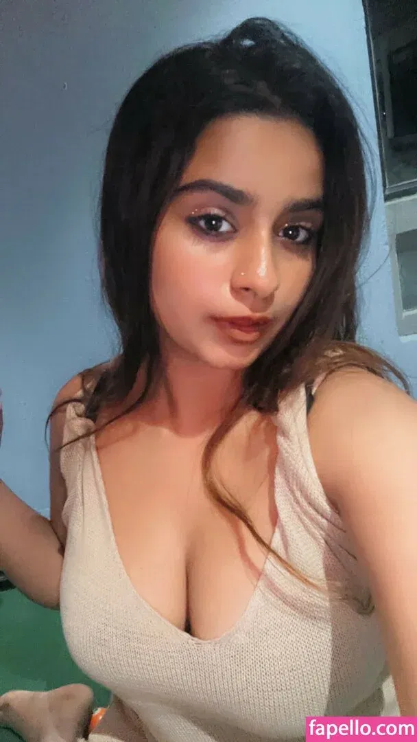 h_seha Onlyfans Photo Gallery 