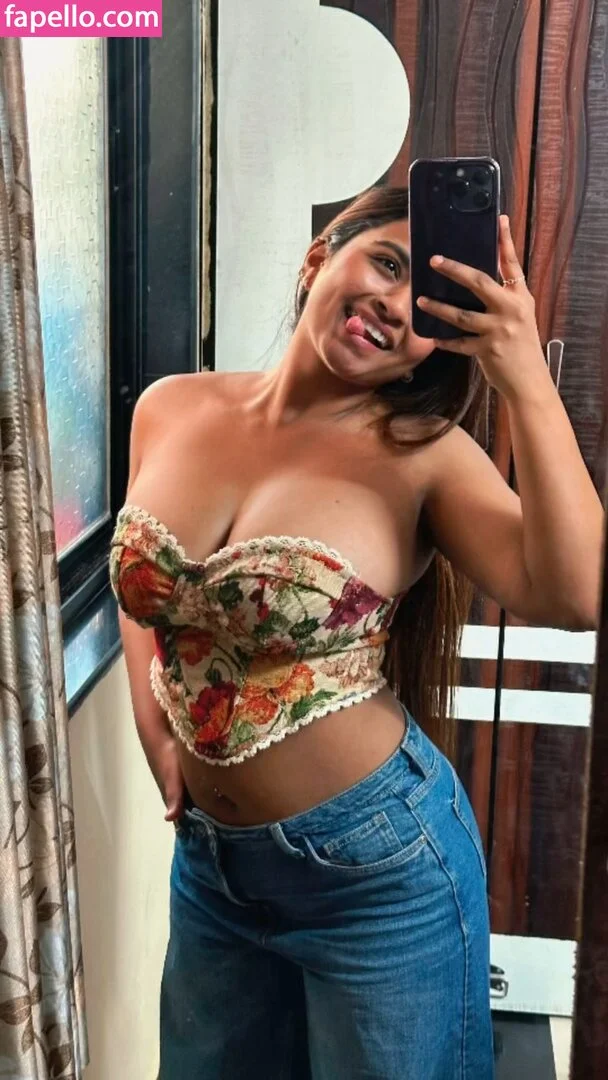 h_seha Onlyfans Photo Gallery 