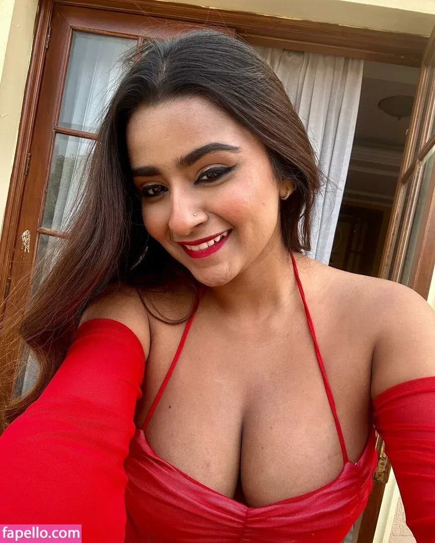 h_seha Onlyfans Photo Gallery 