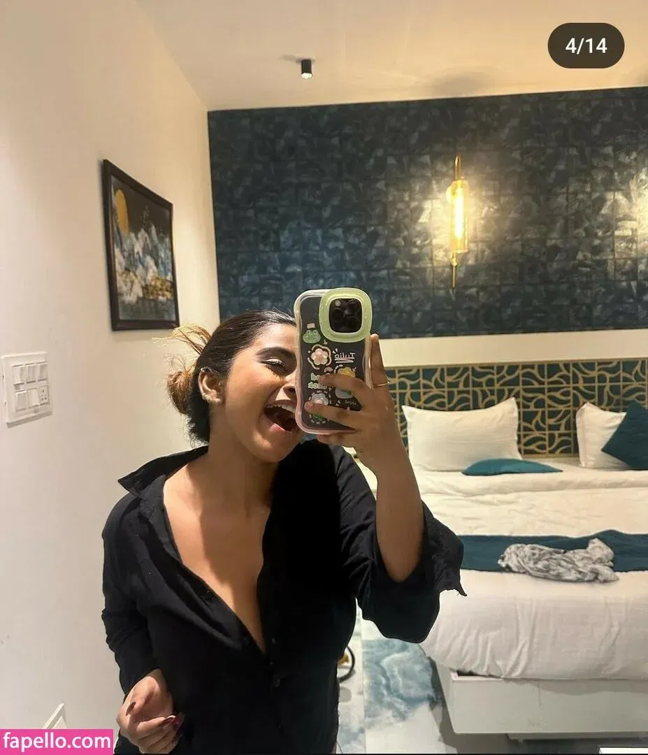 h_seha Onlyfans Photo Gallery 