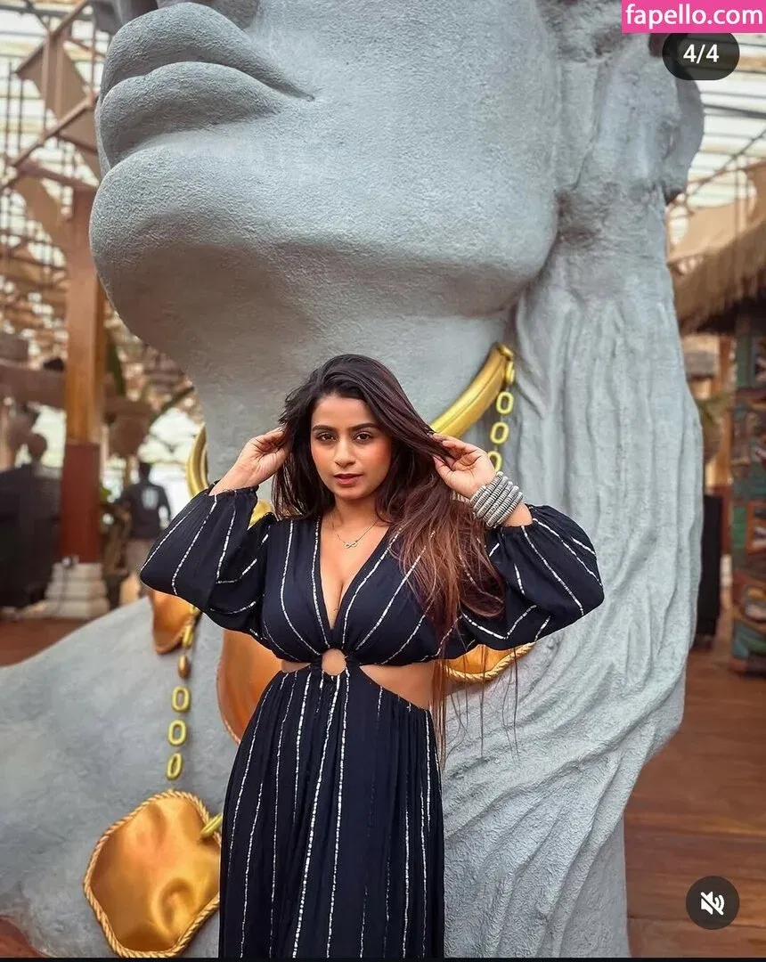 h_seha Onlyfans Photo Gallery 