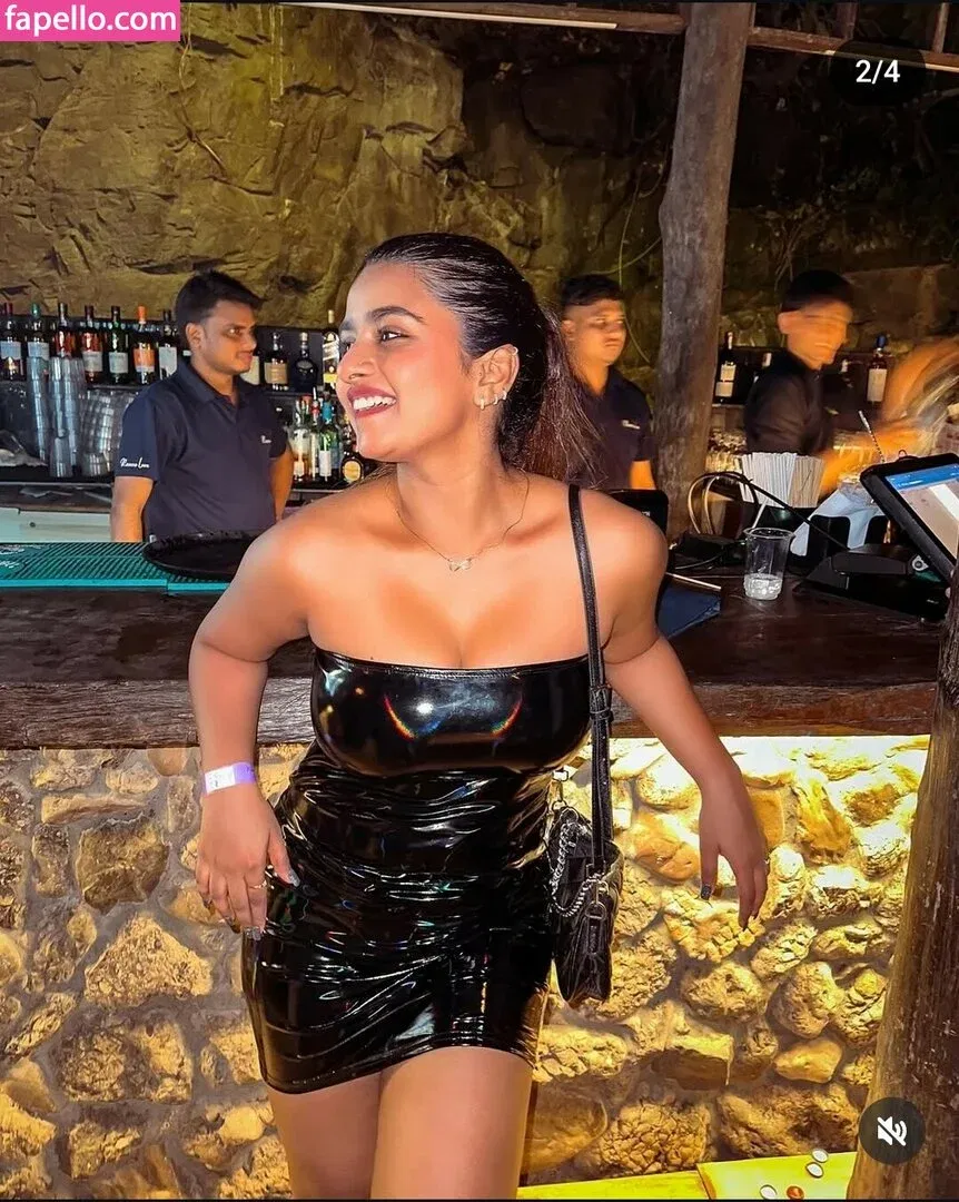 h_seha Onlyfans Photo Gallery 