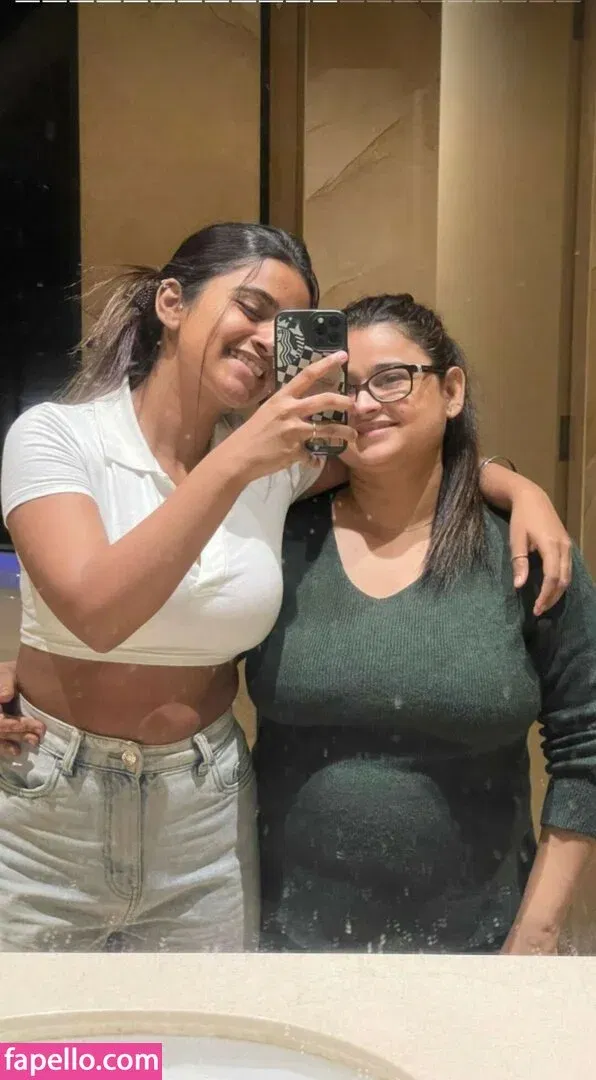 h_seha Onlyfans Photo Gallery 