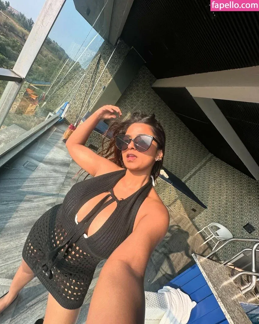 h_seha Onlyfans Photo Gallery 