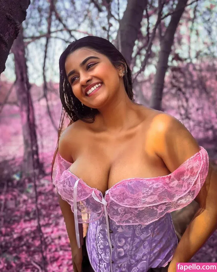 h_seha Onlyfans Photo Gallery 