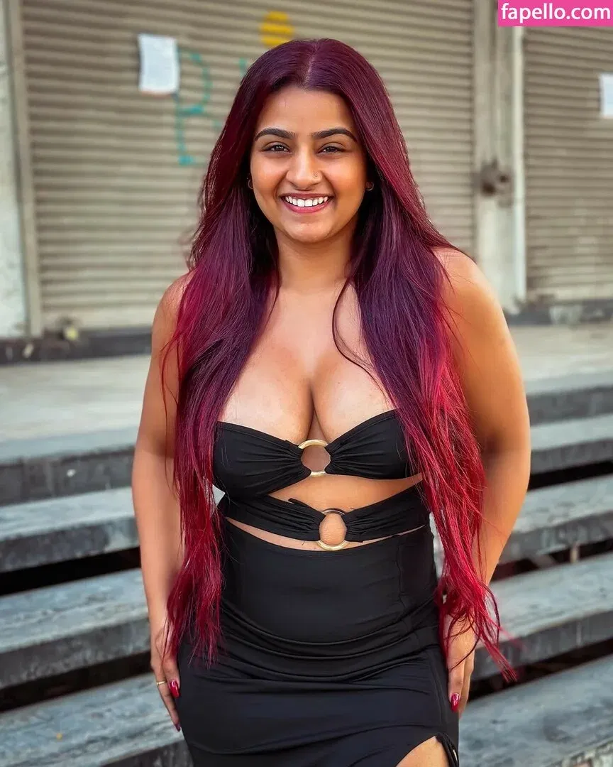 h_seha Onlyfans Photo Gallery 