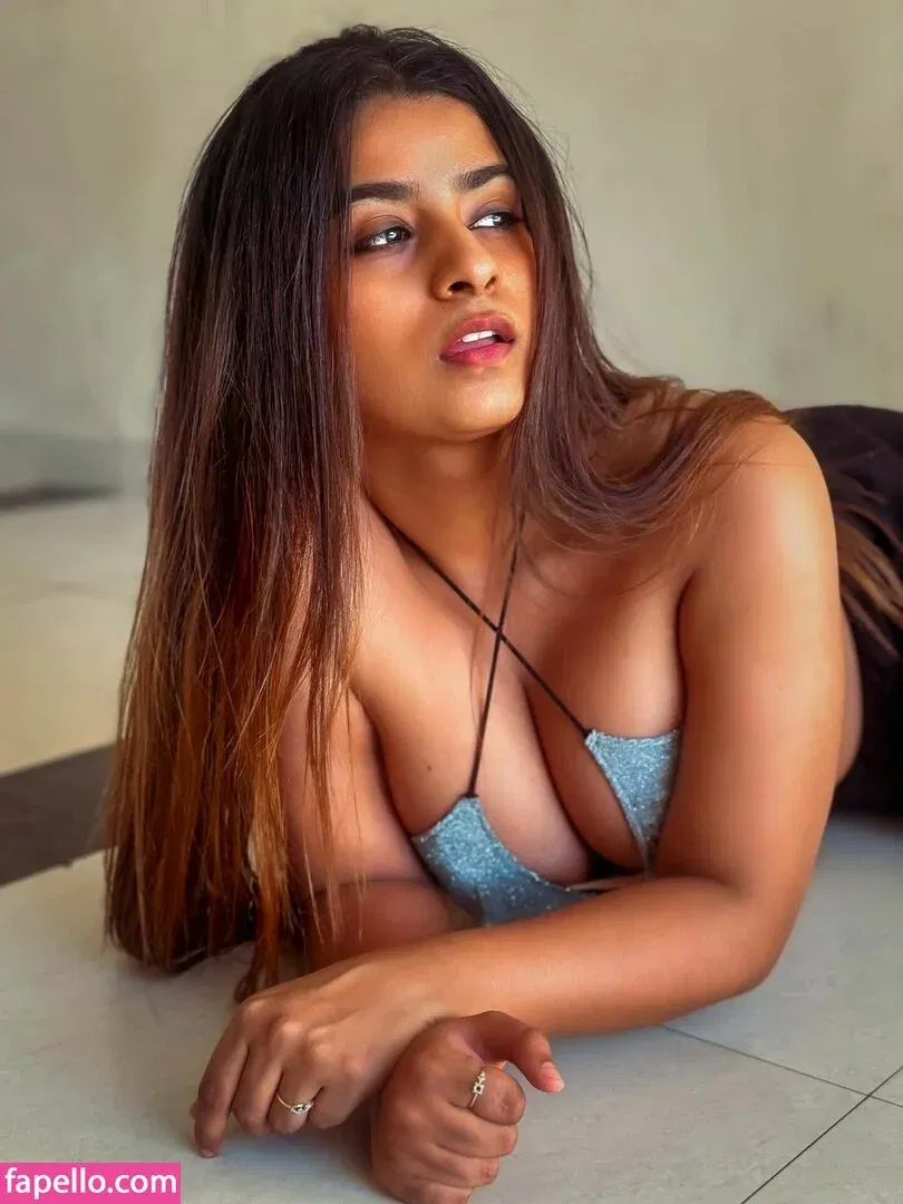 h_seha Onlyfans Photo Gallery 