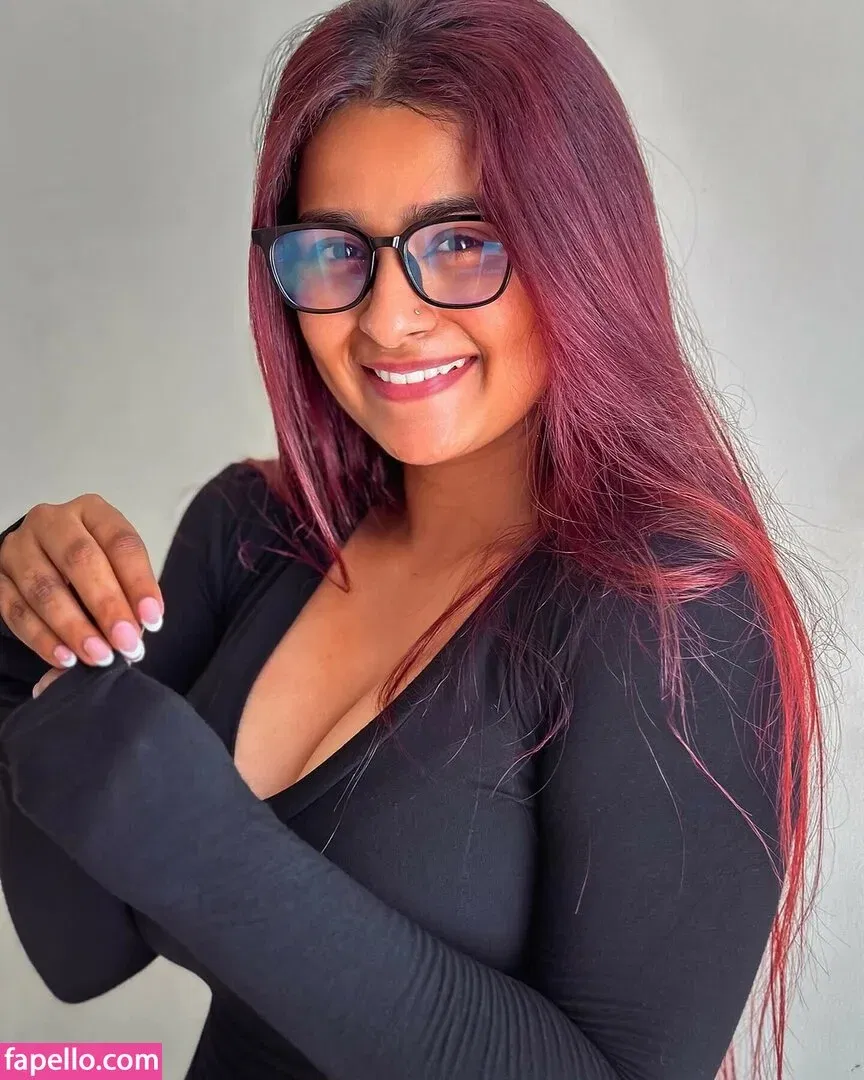 h_seha Onlyfans Photo Gallery 