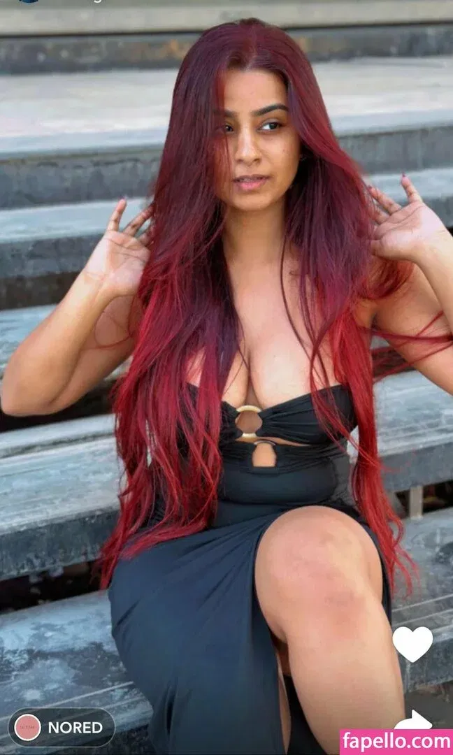 h_seha Onlyfans Photo Gallery 