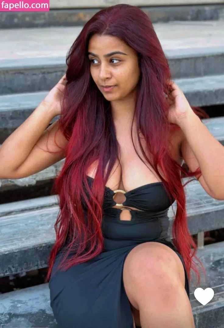 h_seha Onlyfans Photo Gallery 