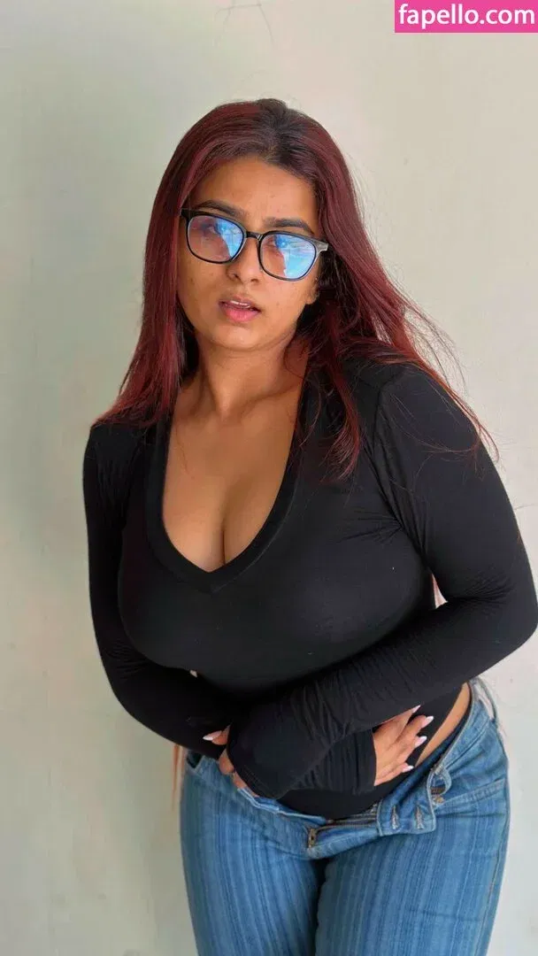 h_seha Onlyfans Photo Gallery 