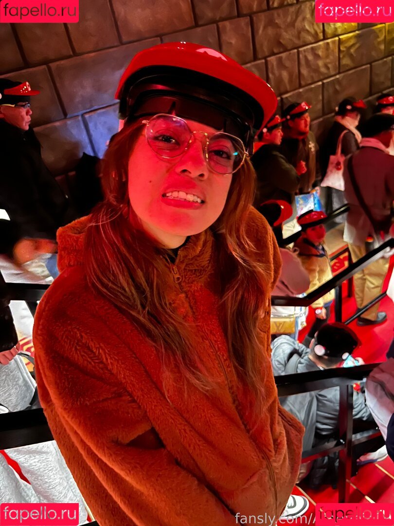 Atheneia Onlyfans Photo Gallery 