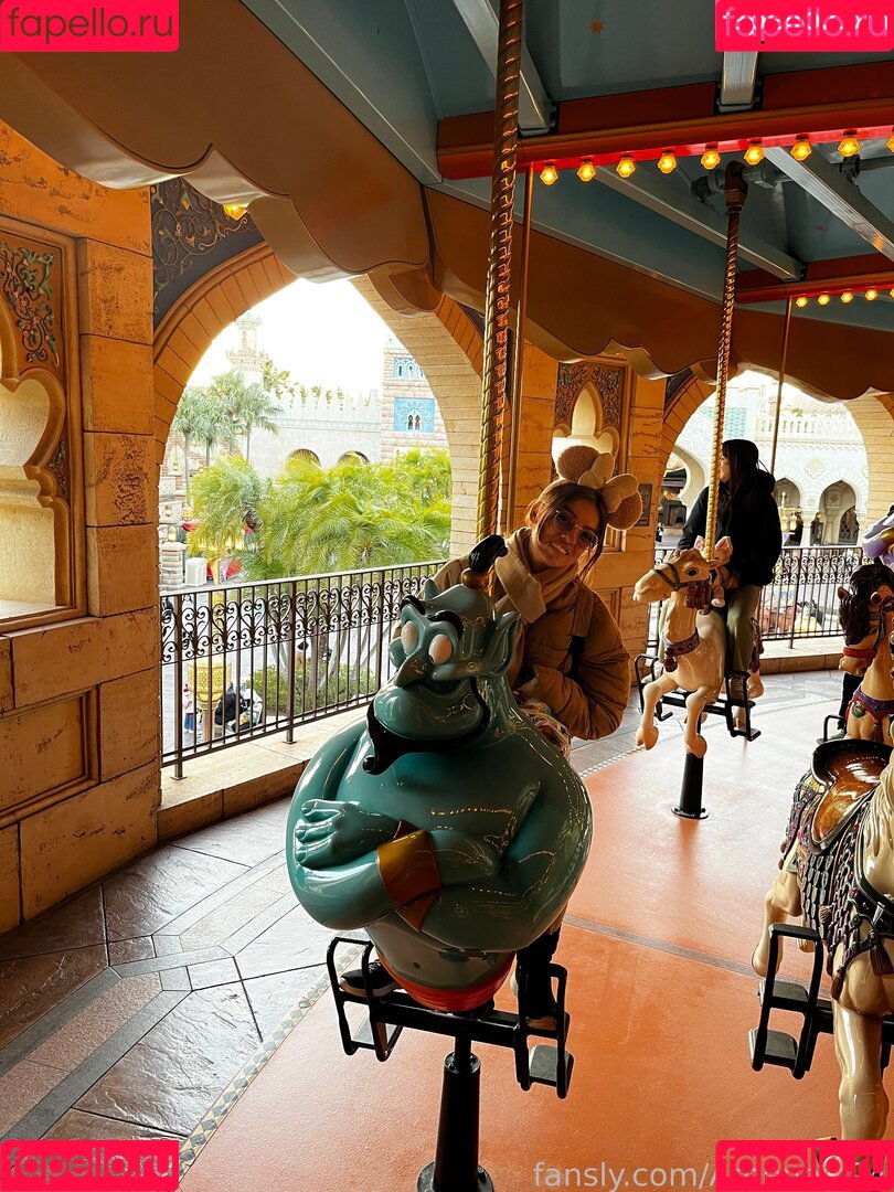 Atheneia Onlyfans Photo Gallery 