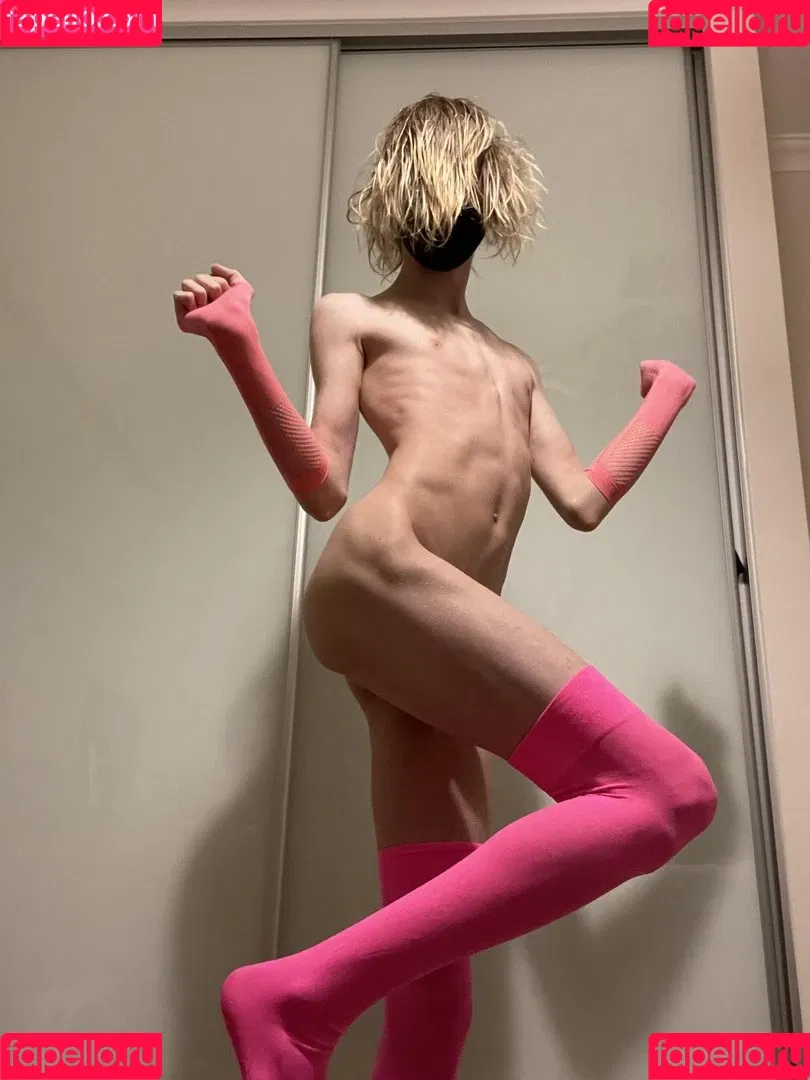AIushy Onlyfans Photo Gallery 