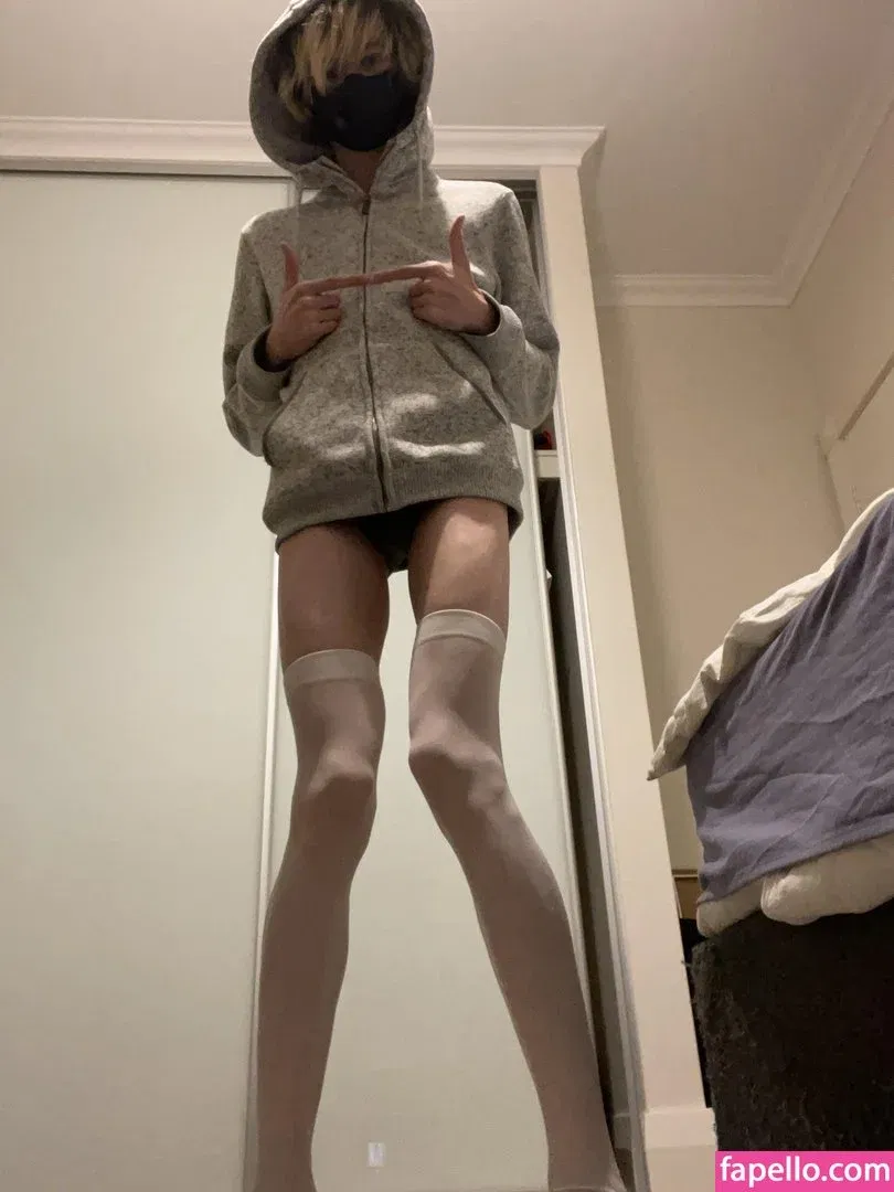 AIushy Onlyfans Photo Gallery 