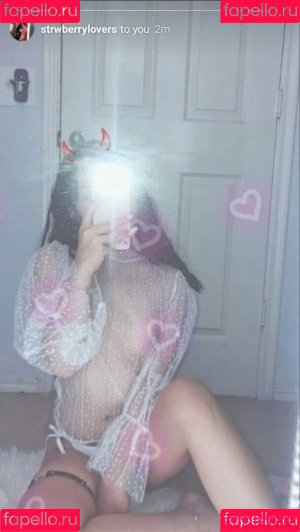 strwberrylovers Onlyfans Photo Gallery 