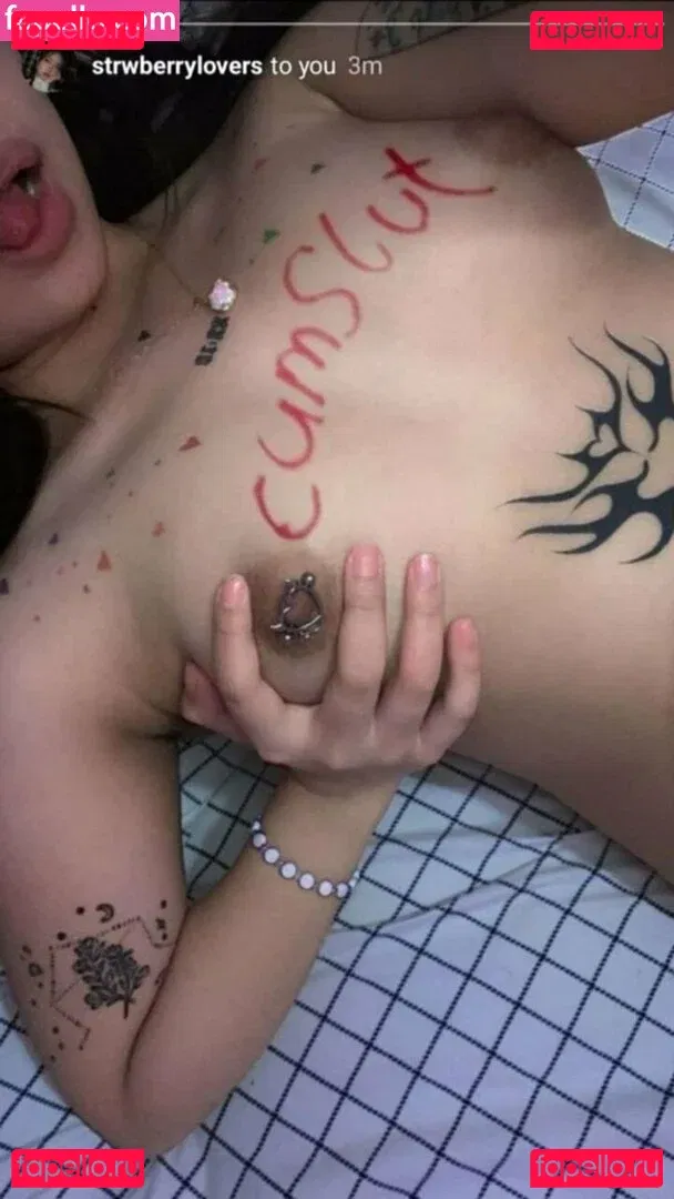 strwberrylovers Onlyfans Photo Gallery 
