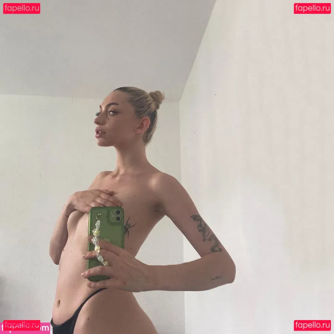 Viktoria Krause Onlyfans Photo Gallery 