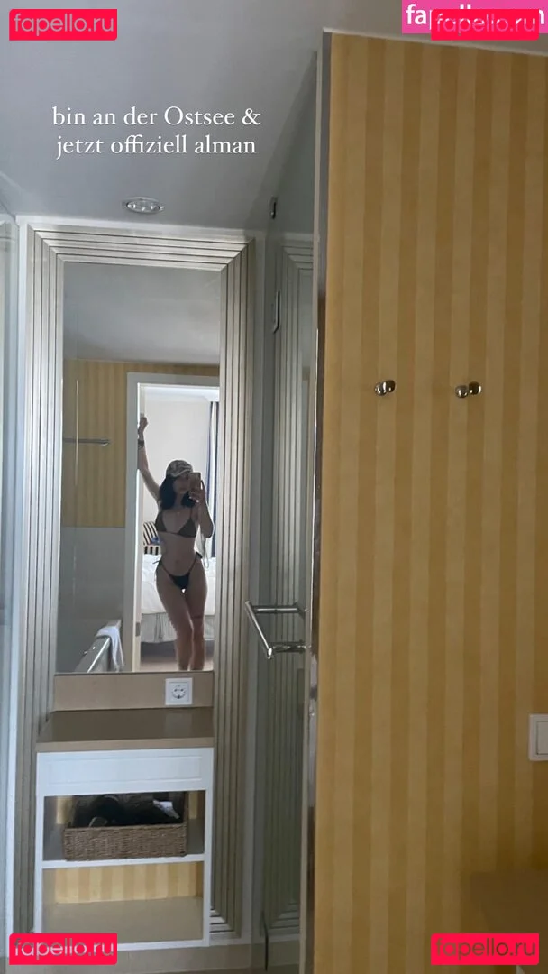 Viktoria Krause Onlyfans Photo Gallery 